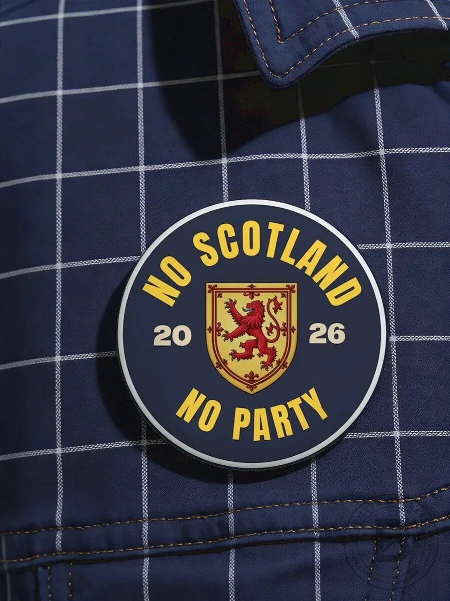 Scotland No Party 2026 Football Team Crest Round Pin Button
