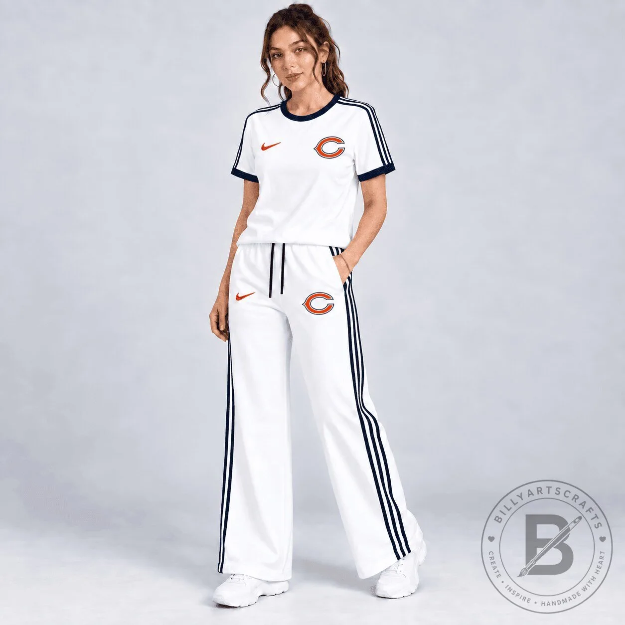 Chicago Bears Women's White Striped Casual T-Shirt and Pants Set
